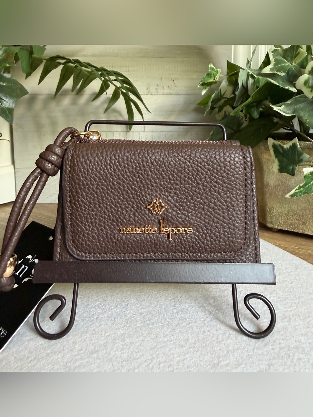 Nanette Lepore VL Maple Brown Wallet w/Gold-tone Hardware